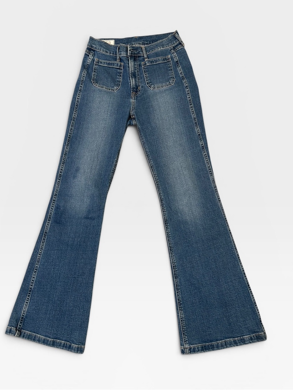 GAP High Rise ‘70s Flare Jeans – Women’s Size 27 / 4 Regular / 32”L